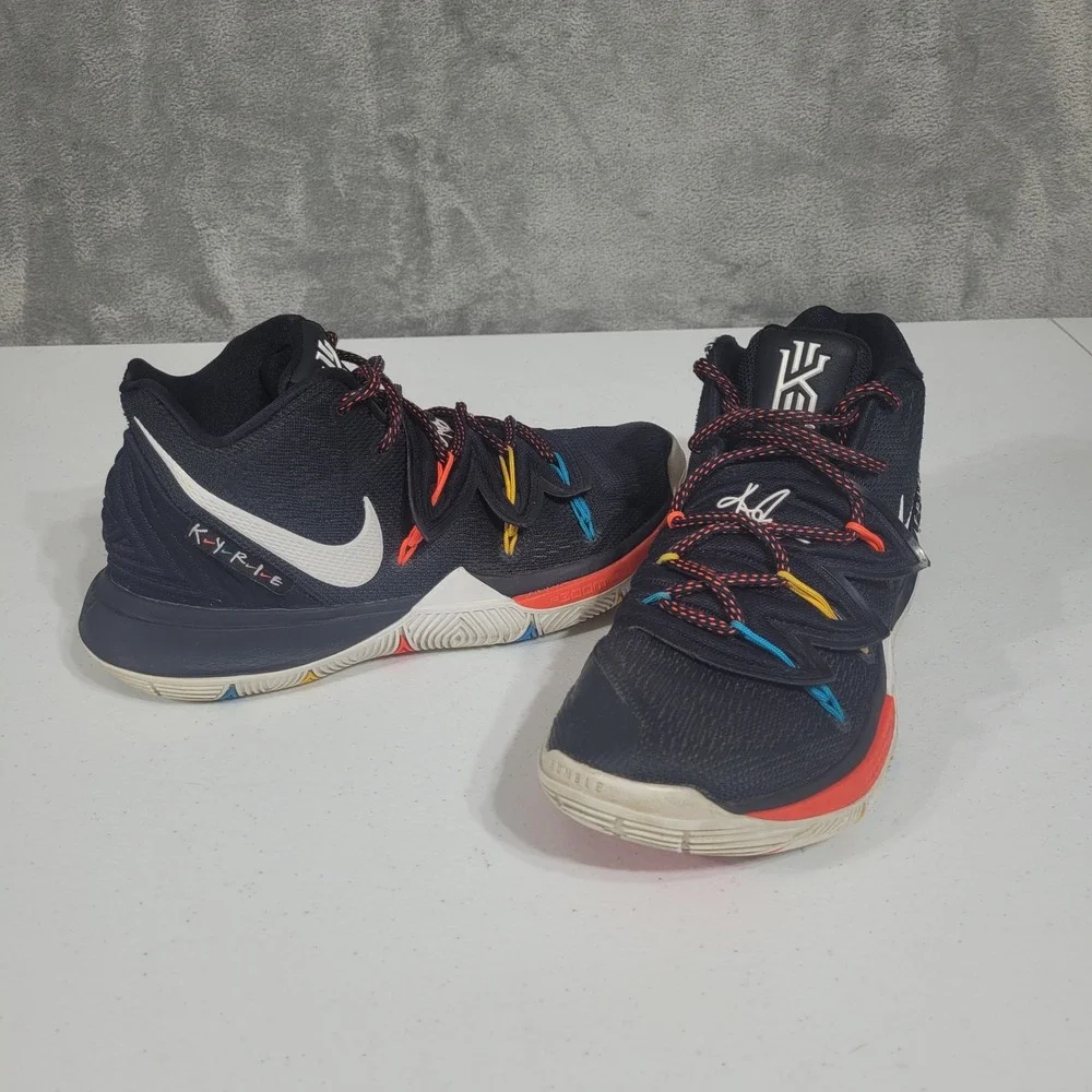 Nike Basketball Shoes Mens 8 Black Kyrie 5 Friends AO2918-006 TV Show Collab